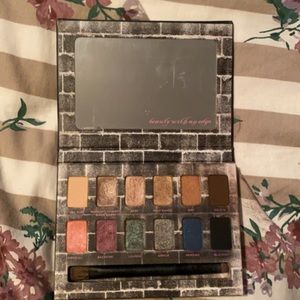 Urban decay palette